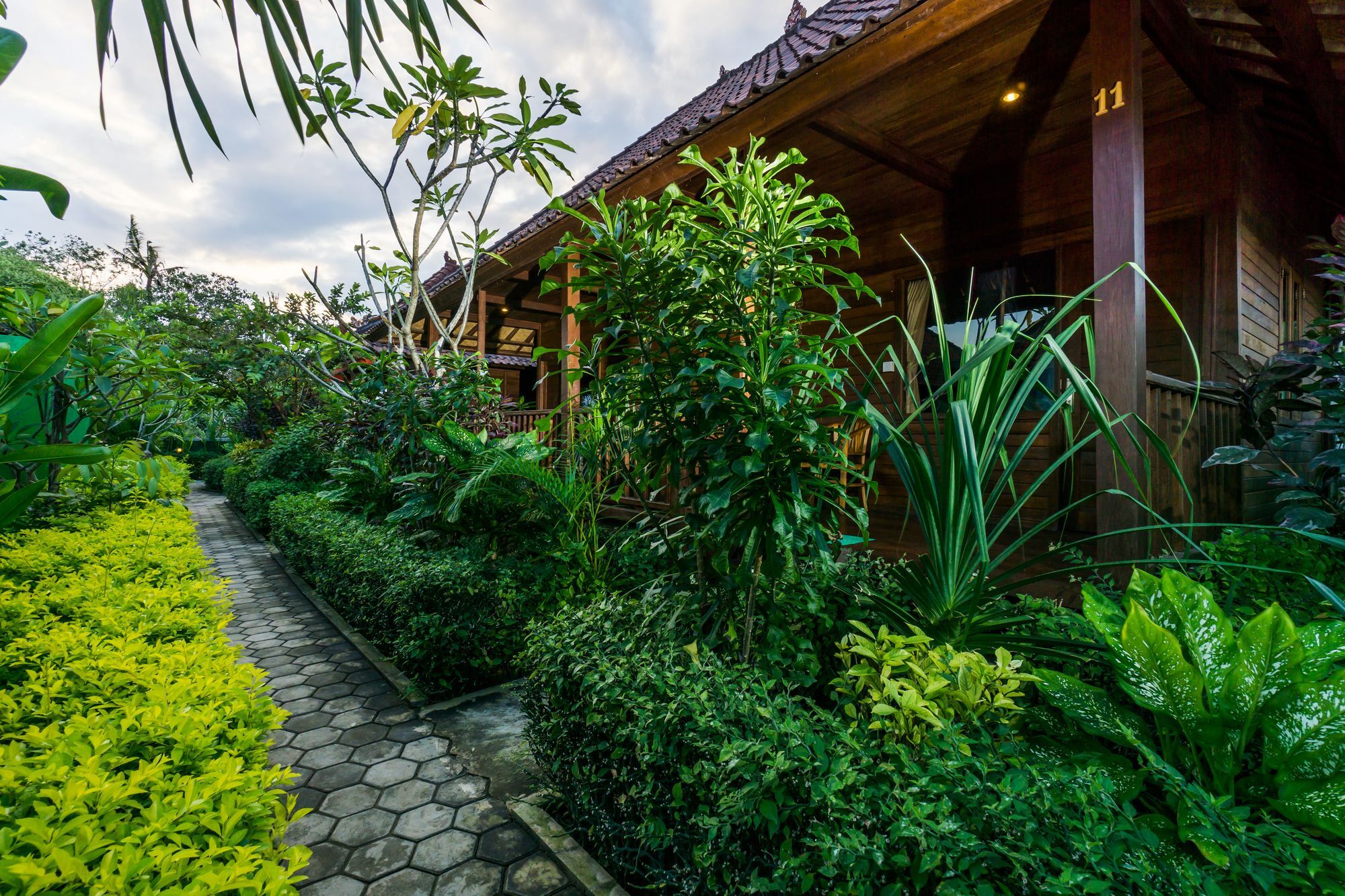 Laguna Reef Huts Lembongan Exterior foto