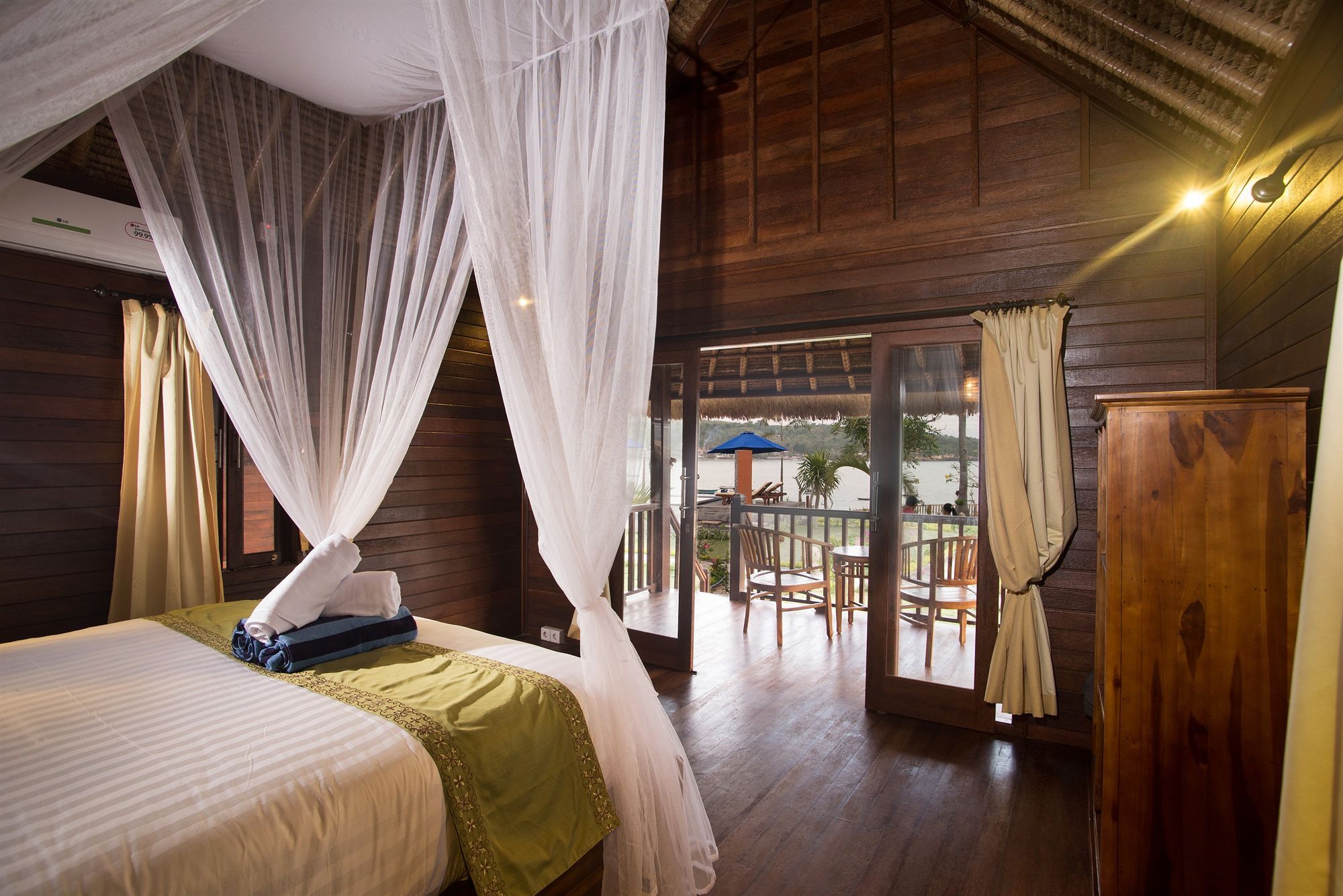 Laguna Reef Huts Lembongan Exterior foto